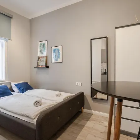 Kl31 - Best Location - Elegant Historic Residence By Bqa Budapest Esterno foto